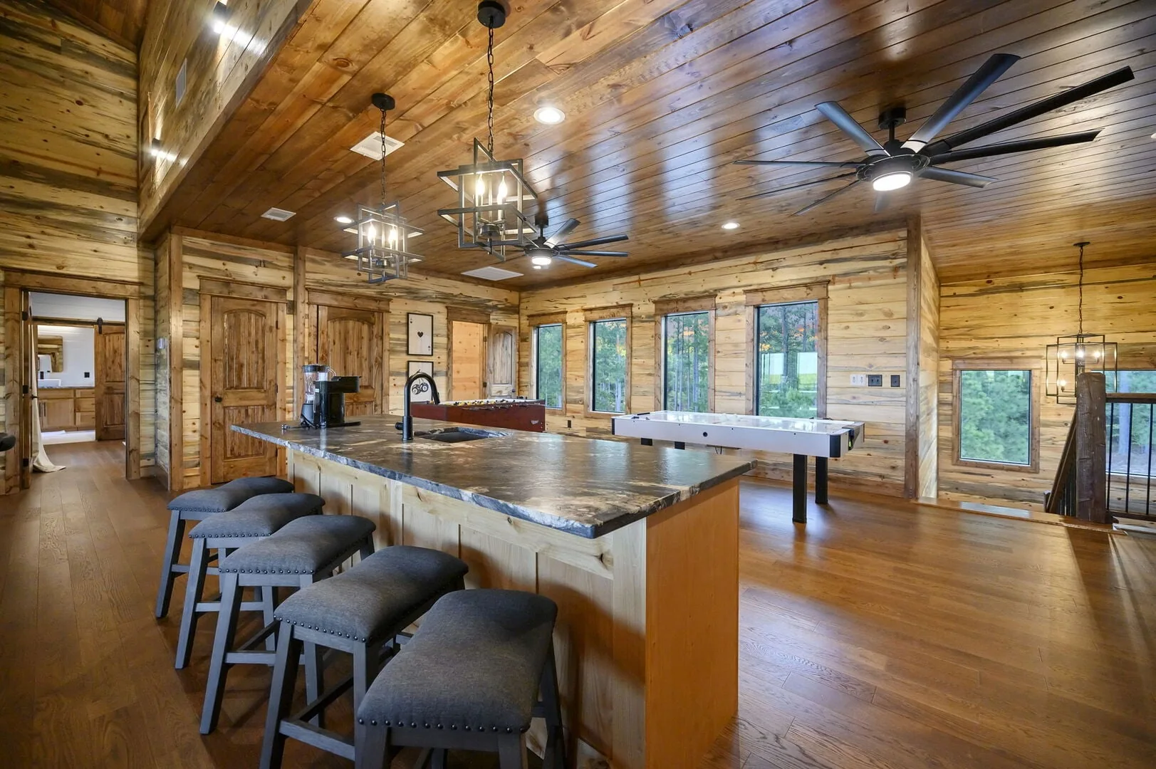 The game and entertainment loft